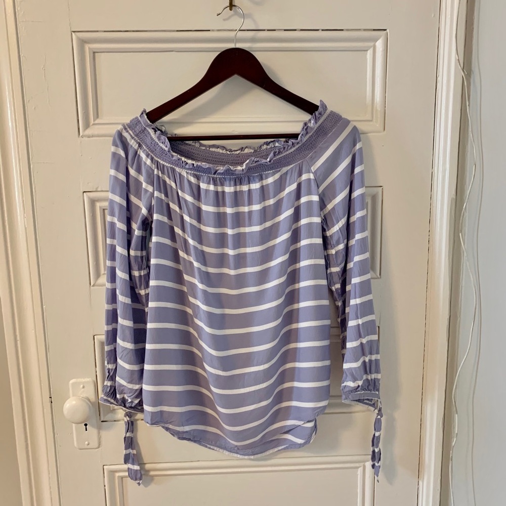 Off the shoulder 3/4 sleeve top